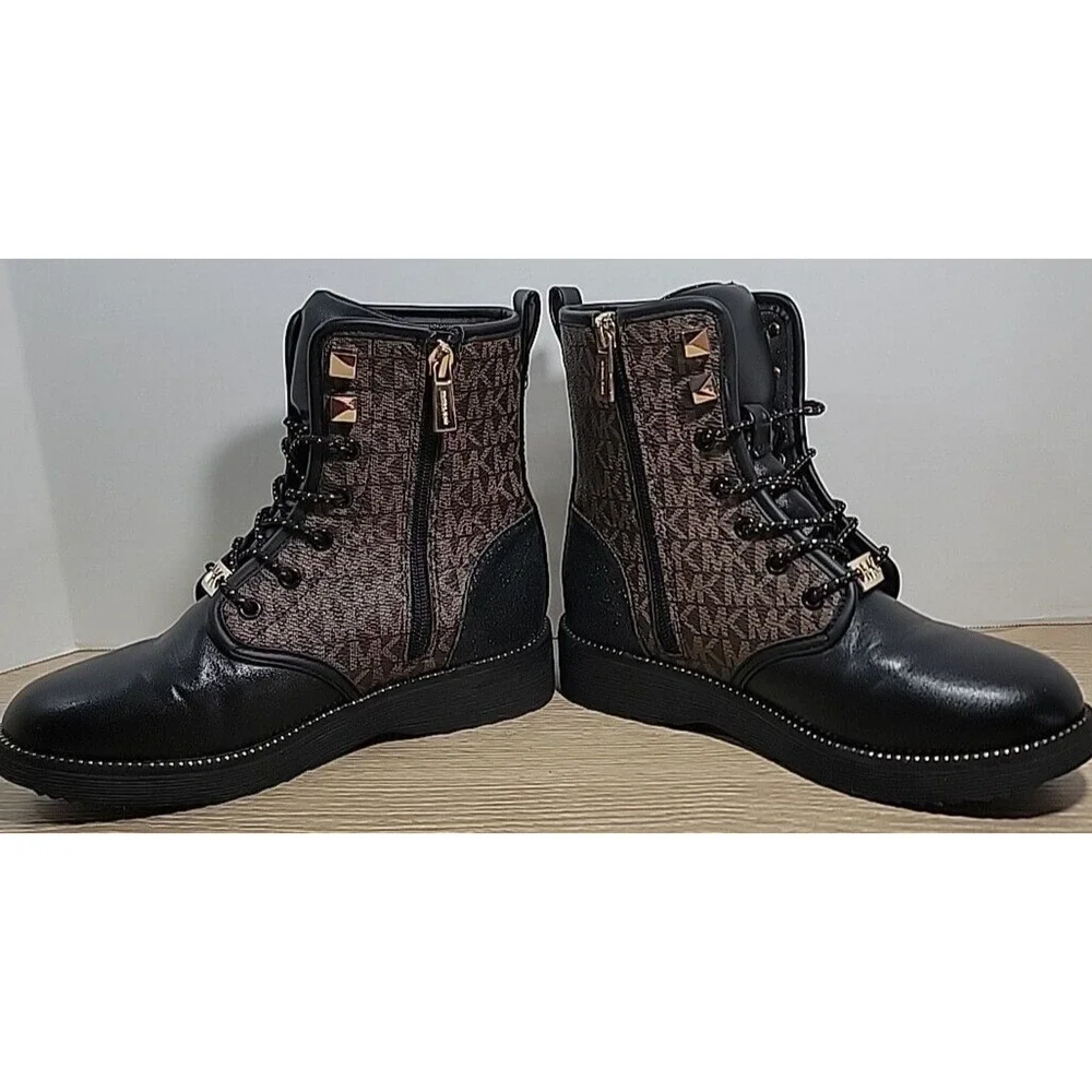 Michael Kors Haskell Black & Brown Logo Combat Boots Y Sz‎ 2